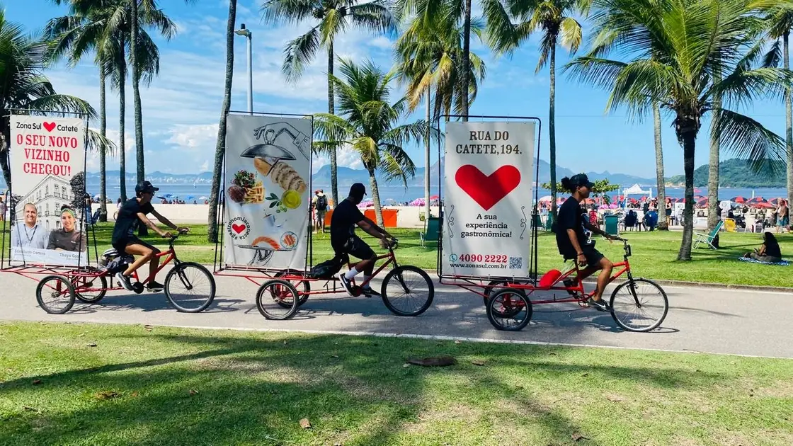 Bikedoor em área de lazer arborizada no Rio